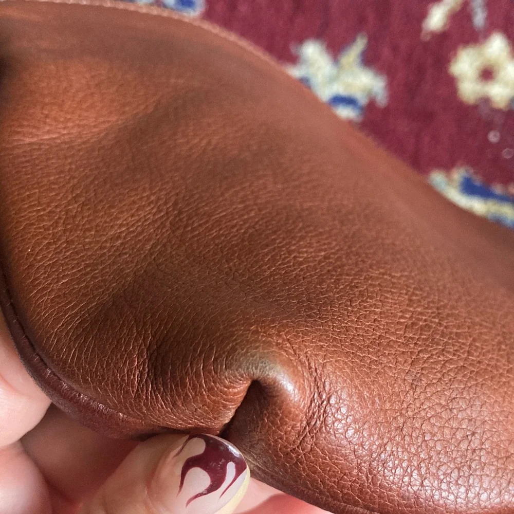 Baggu brown leather pouch/clutch - Picture 5 of 5